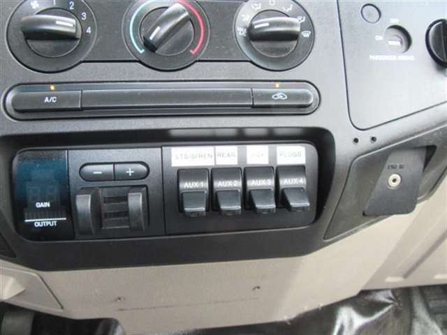 2008 Ford F-350 Super Duty XL DRW 4WD